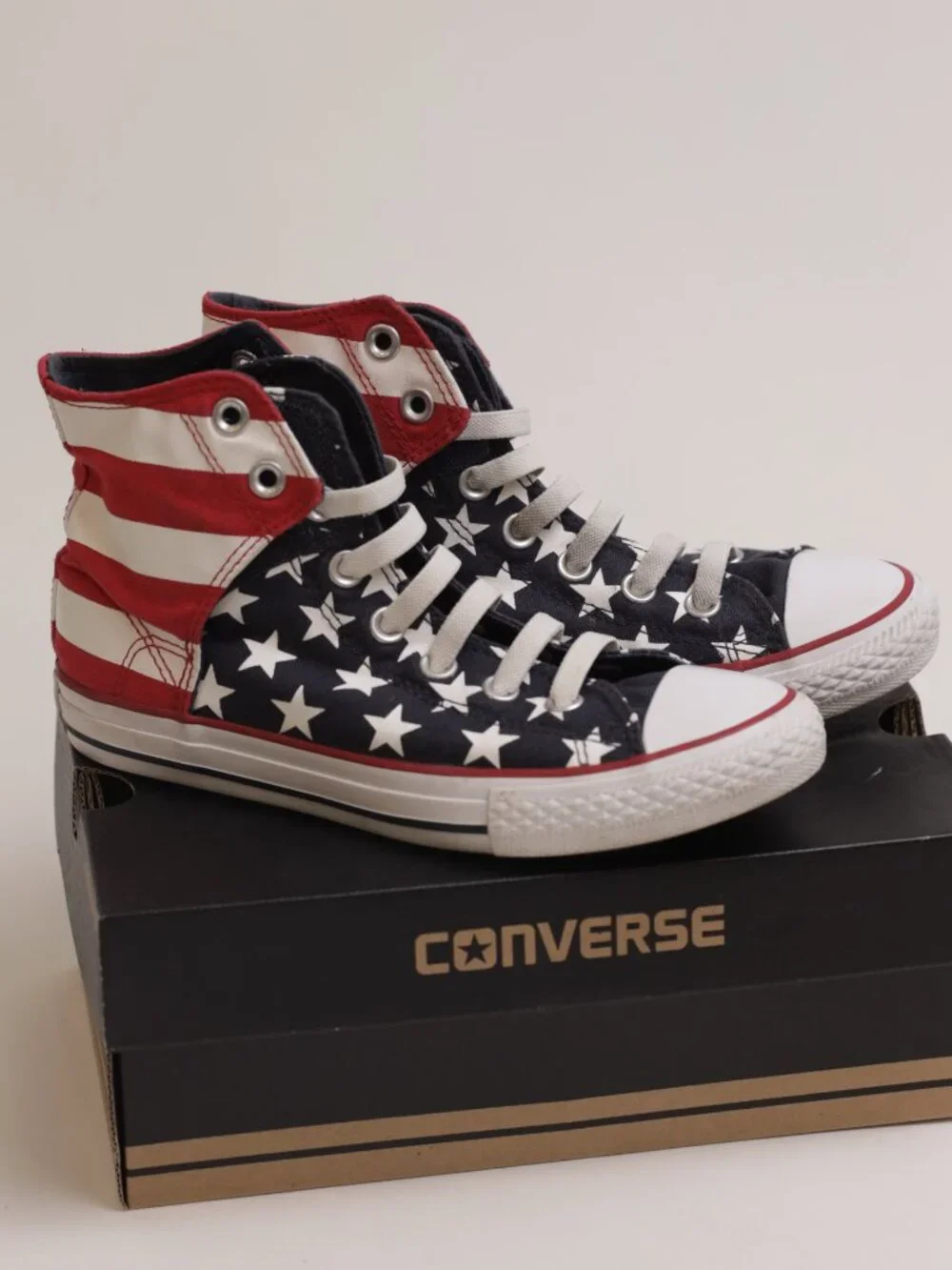 Converse 622366F American Flag Red White Blue Youth 3
